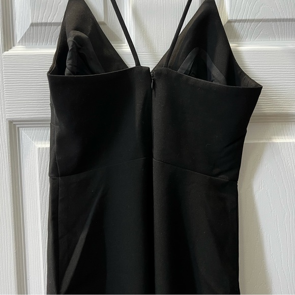 Likely BROOKLYN DRESS black midi size 0 bodycon zipper front slit - Picture 8 of 8